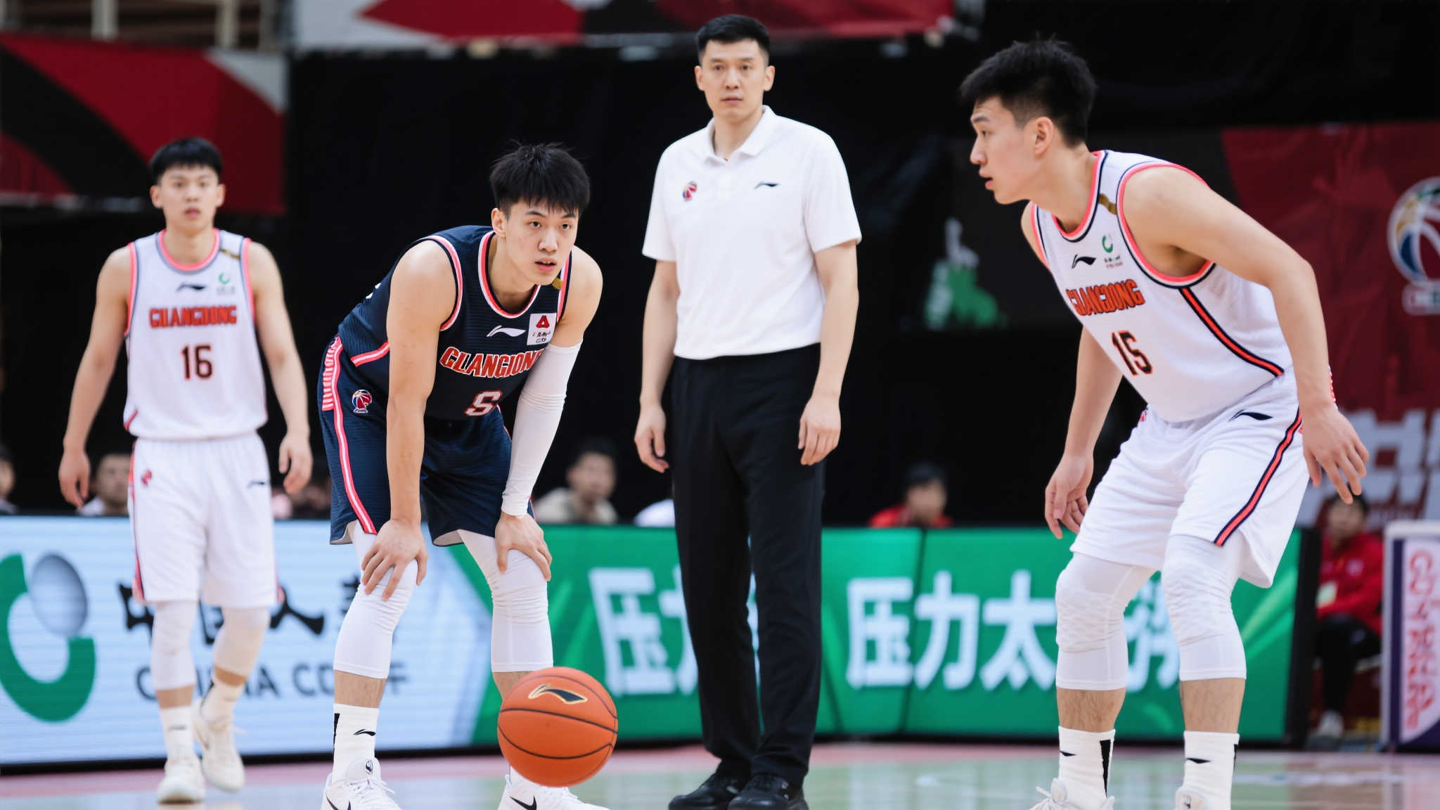 小李原是一 小李原是一
